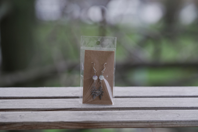 NÁUŠNICE - Lístečky