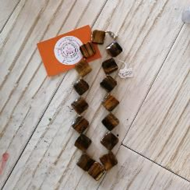 Occhio di Tigre quadrangolare