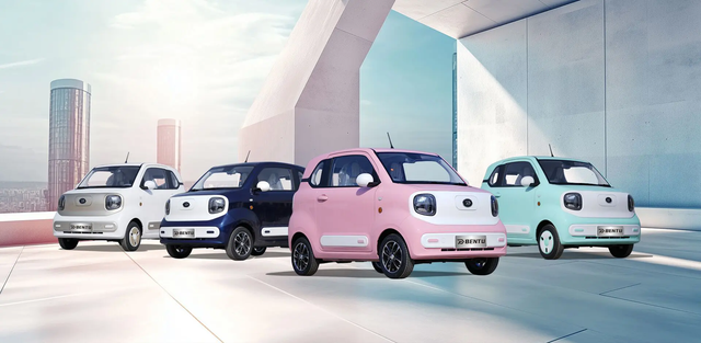 90 km/h Mango RWD Mini EV 4-sæder, 7" skærm, 170 km, aircon, bak kamera, 3-års 60.000 km batteri EU-garanti