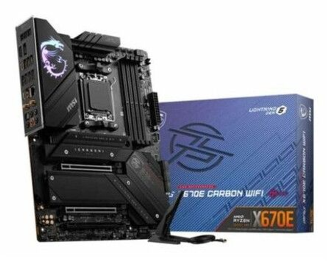 02.3.0013 – Scheda Madre MSI MPG X670E Carbon WiFi – ATX high‑end nera RGB con WiFi 6E per Ryzen 7000/8000/9000