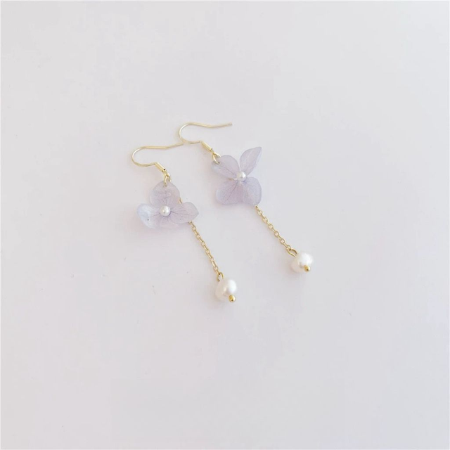 Libelle Hydrangea Flower Drop Hoop Earrings