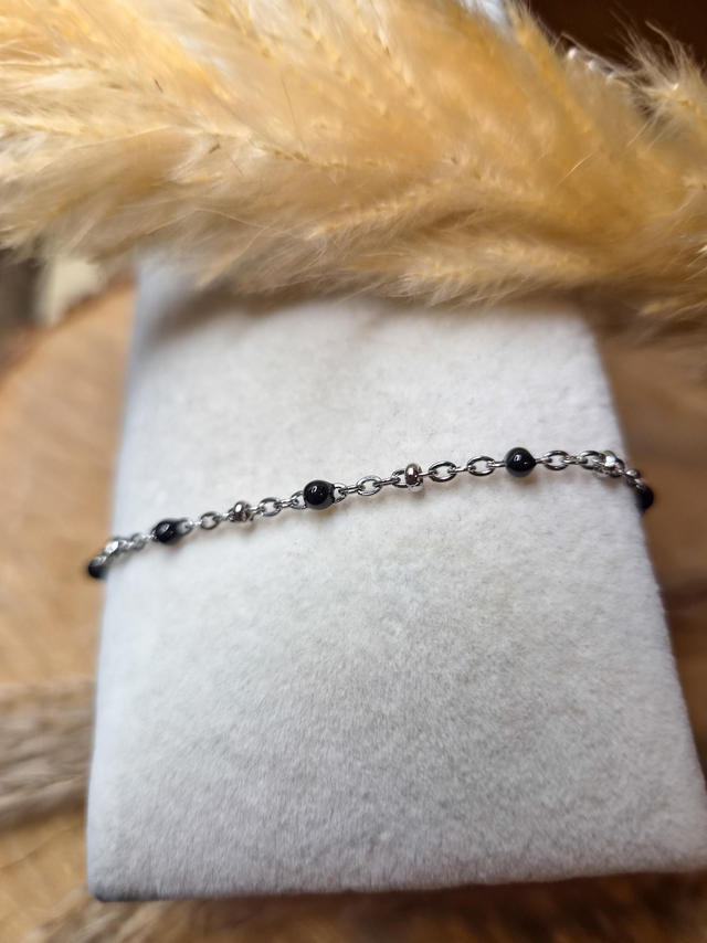 Bracelet finesse - Modèle argenté et noir