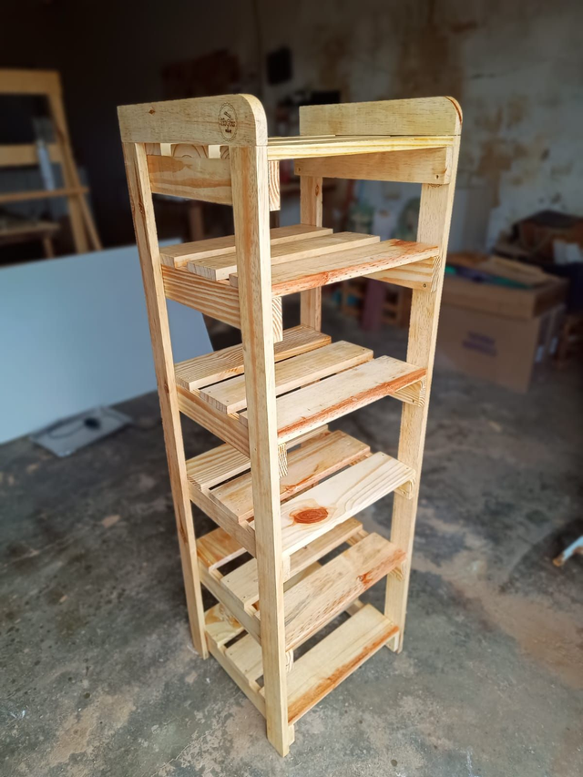 Estante multi uso com 6 niveis