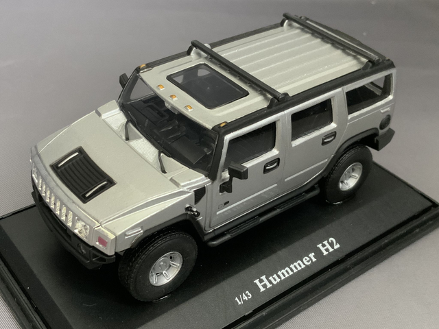 Hummer H2 Oliex 1:43
