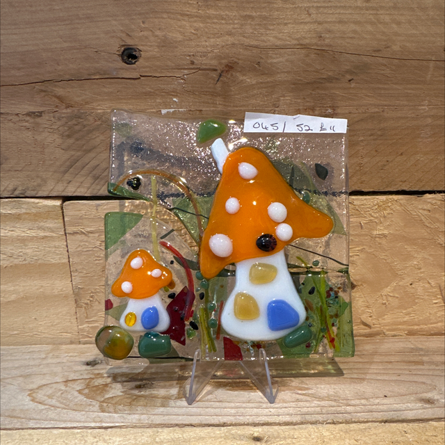 Glass Mushroom 