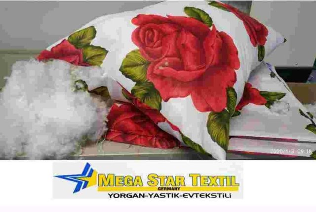 Dekokissen 2er-Set mit Rosenmotiv