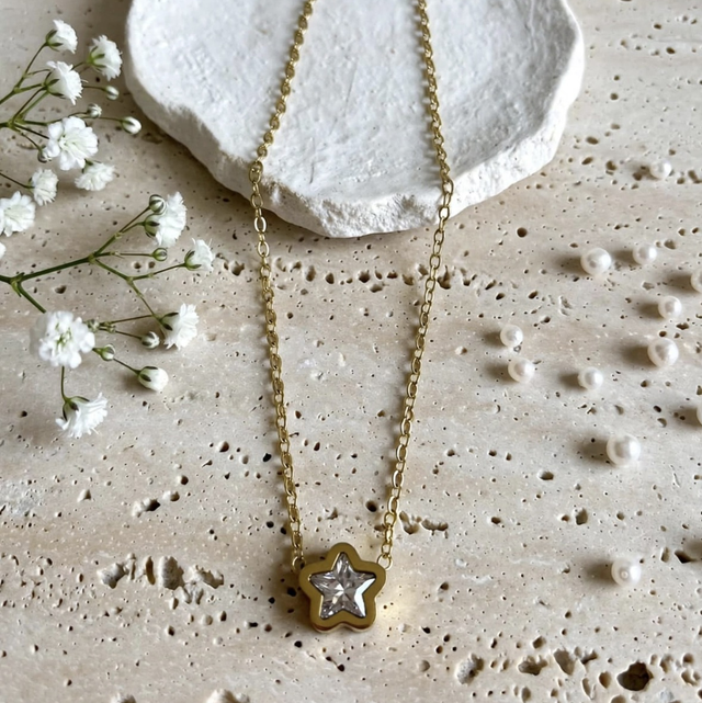 Collana Punto Luce Stella Gold