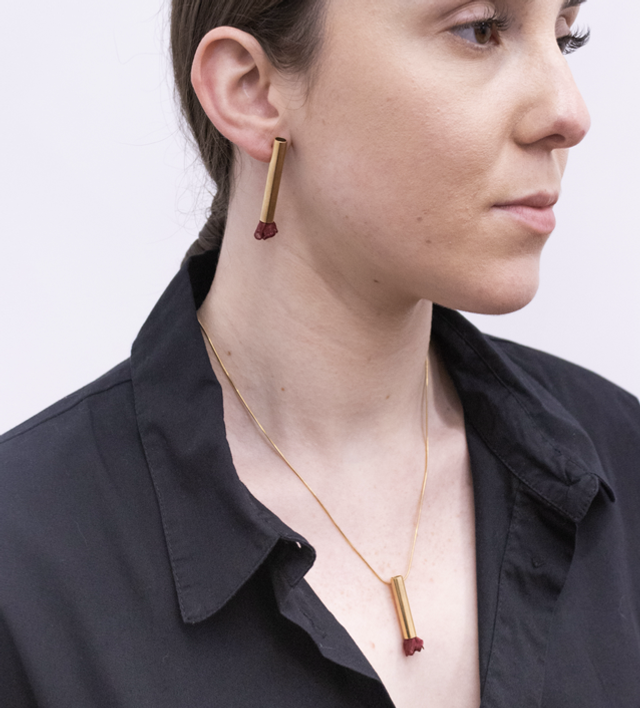 Colar Reto Vertical AGP01R001