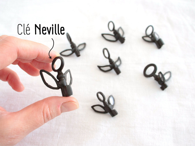 🗝️ Mini clé féerique Passe-Partout en vitrail