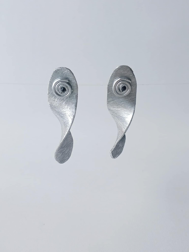 Twist Swirl Earring 