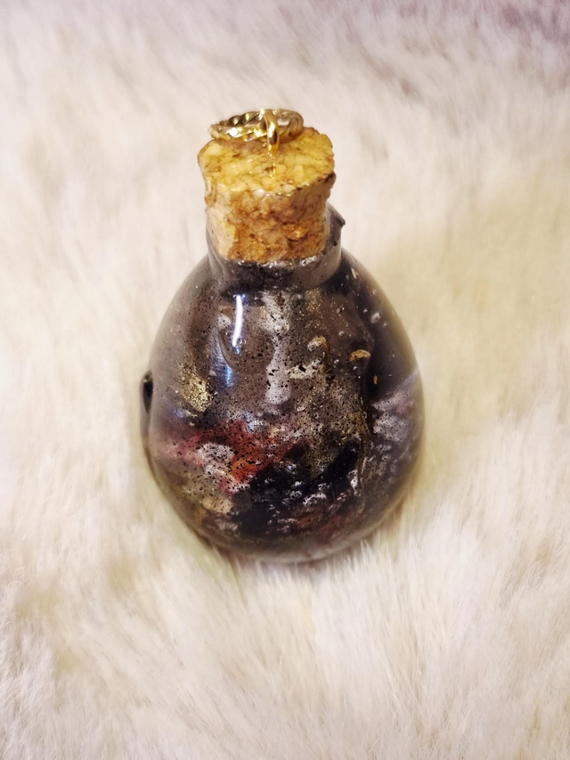 Le Pendentif Potion #44 - Confiance en Soi