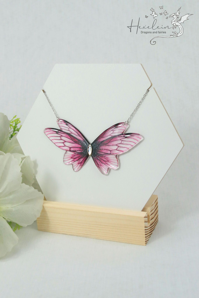 Dark red small fairy necklace