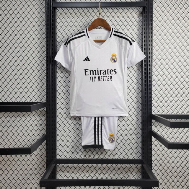 Conjunto camiseta + pantalón NIÑOS 1ª Real Madrid- 24-25