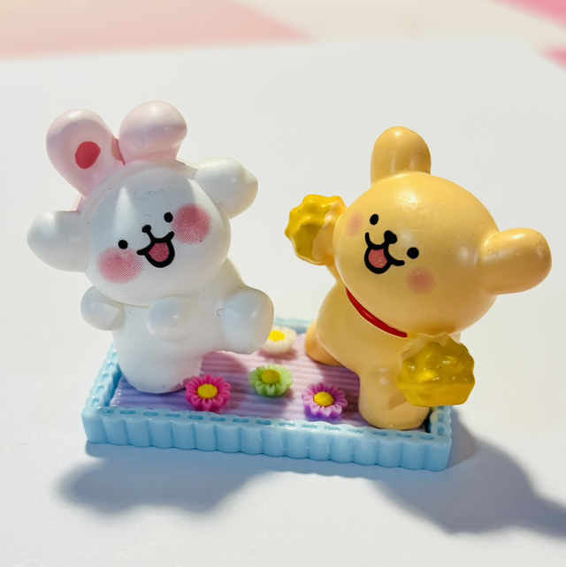 Happy Puppies ornament 