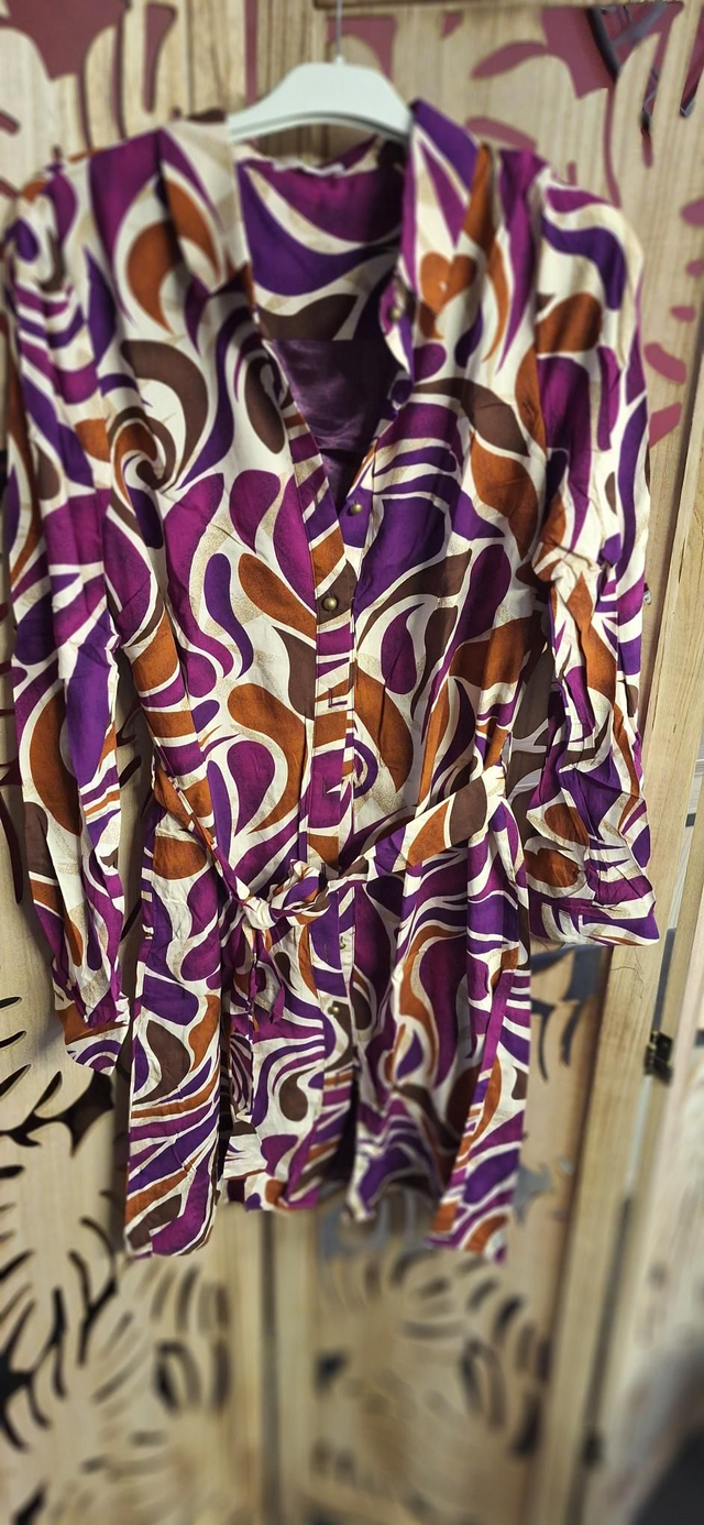 Robe marron violette 