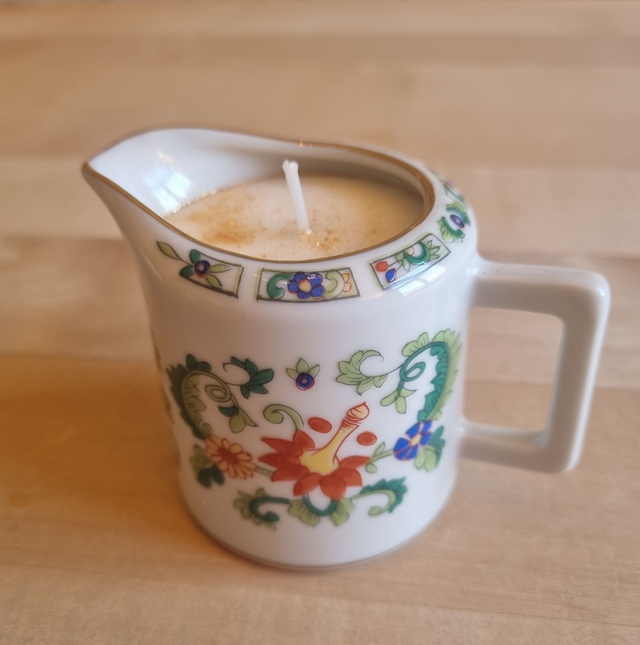 Kerze im Milchkännchen - Unikat