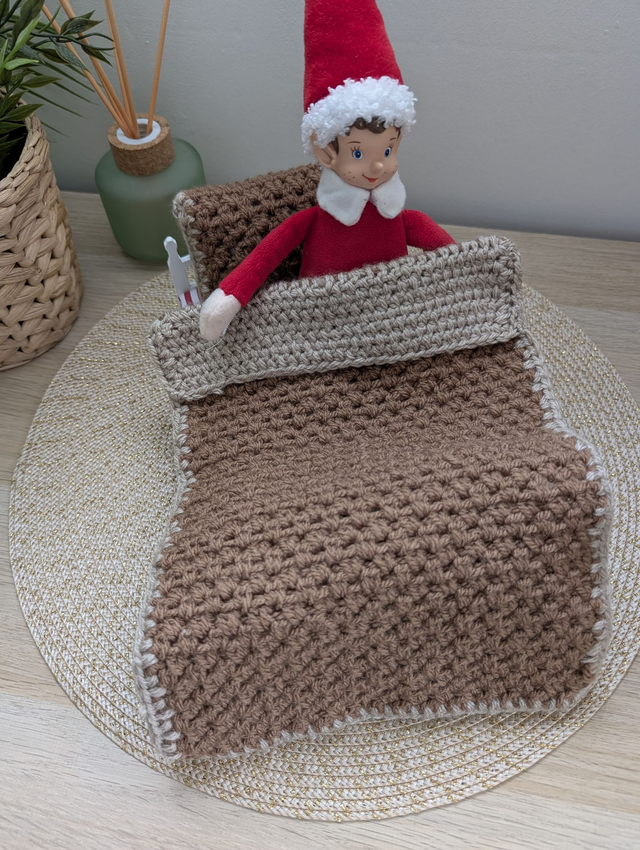 Parure de lit pour lutin farceur en laine marron/ beige