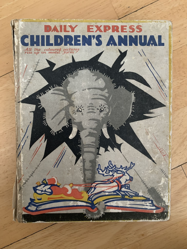 Daily Express Children's Annual No 3 - 1932 - Pop-up pictures
