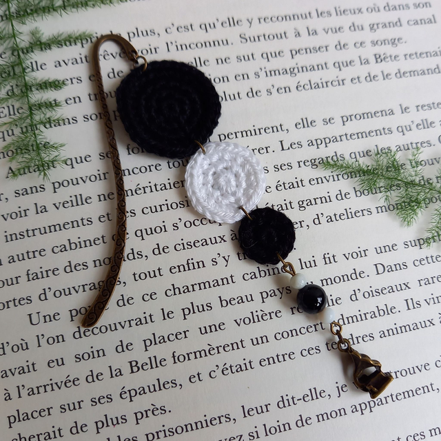 Marque-pages noir, blanc et bronze - Gramophone