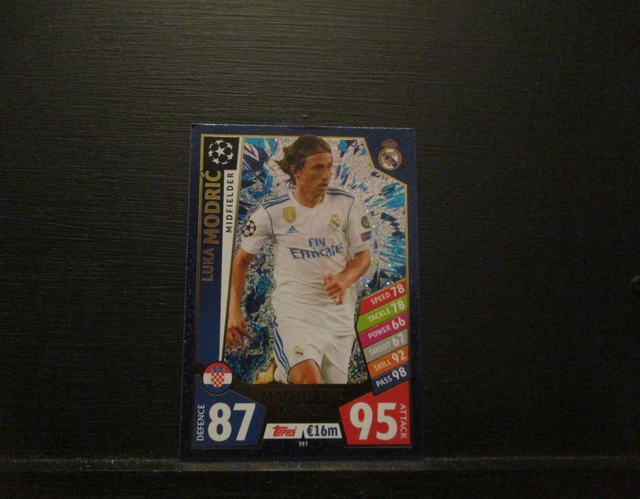 Luka Modric - UEFA Champions League Match Attax 2017/18 Original Trading Card #397