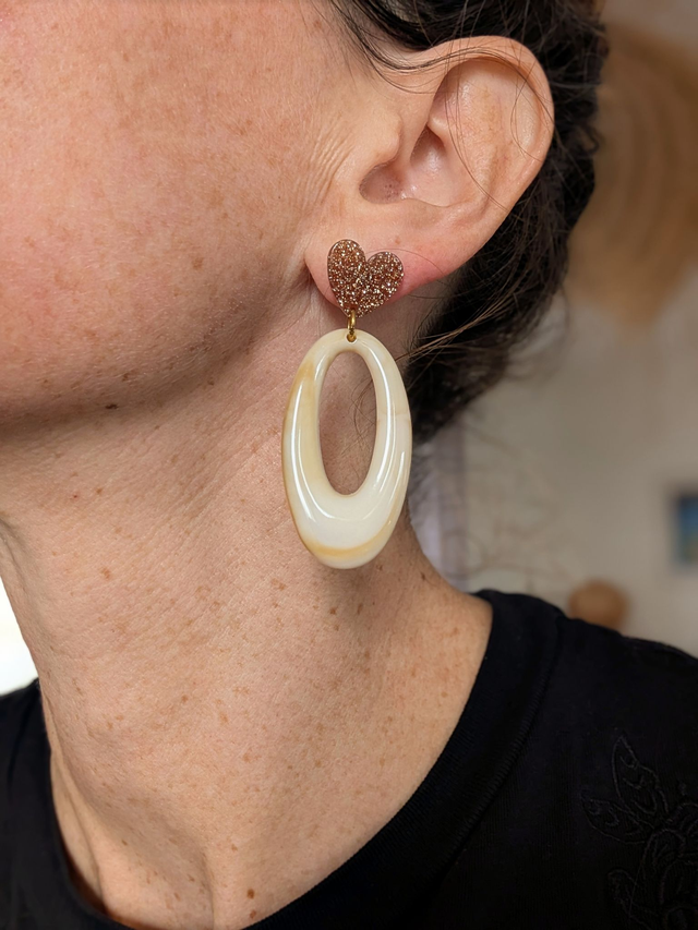 Boucles d'oreilles LOUISE écru marbré