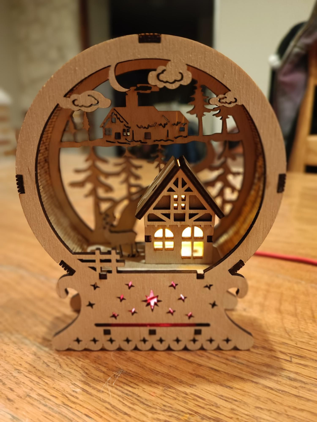 Décoration lumineuse chalet de Noël 