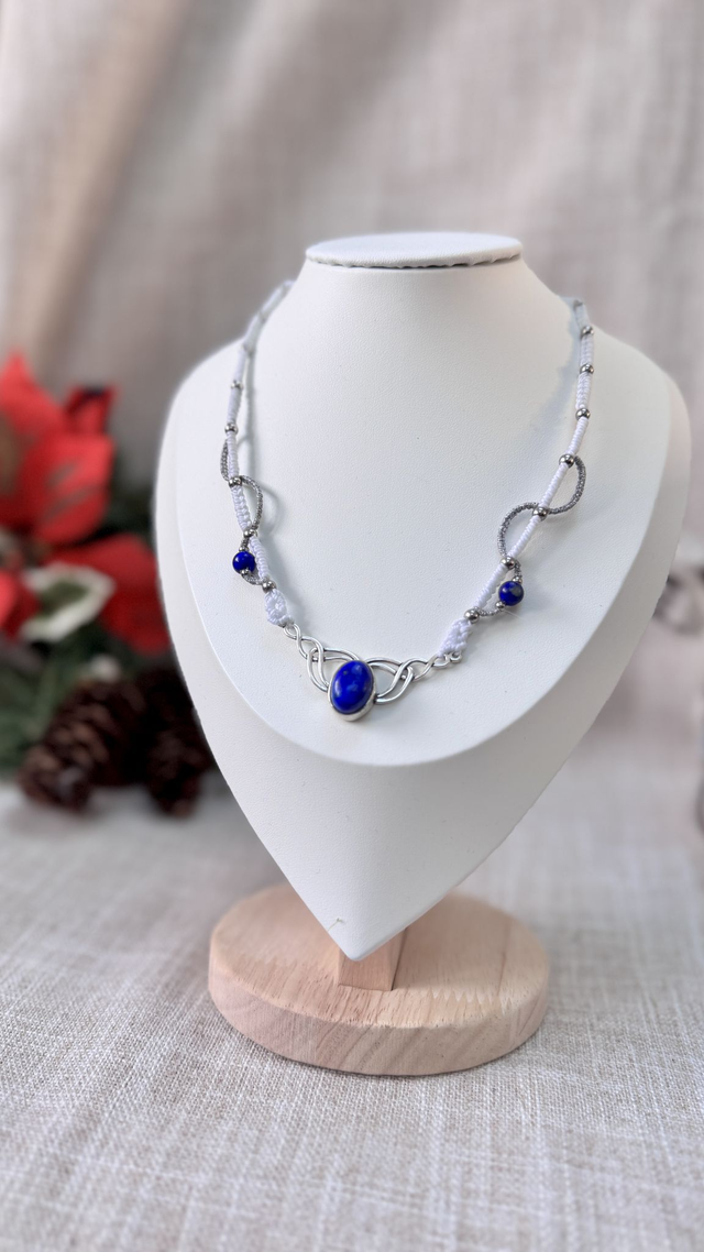 Collier fin Givre bleu