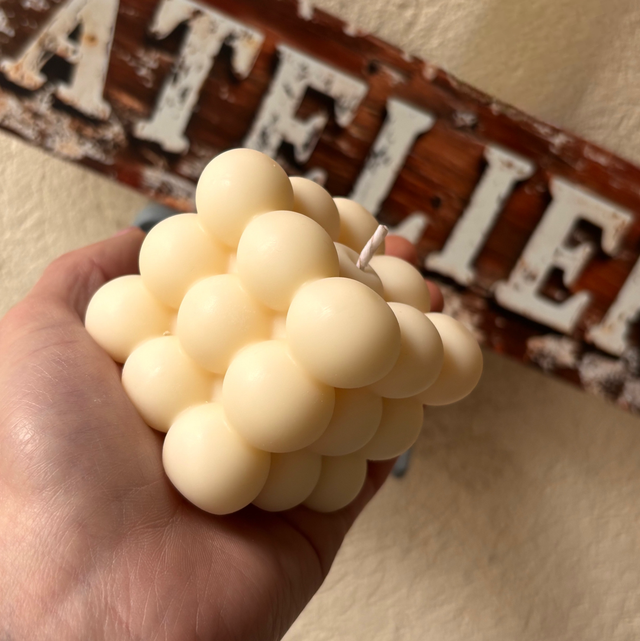 Bougie bulles unie - Adoucissant