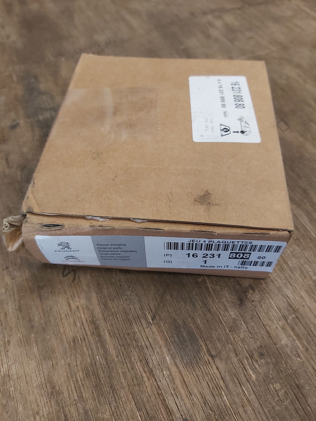 1623180880 - Jeu de 4 plaquettes de frein