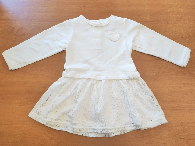 Robe blanche en 3 ans