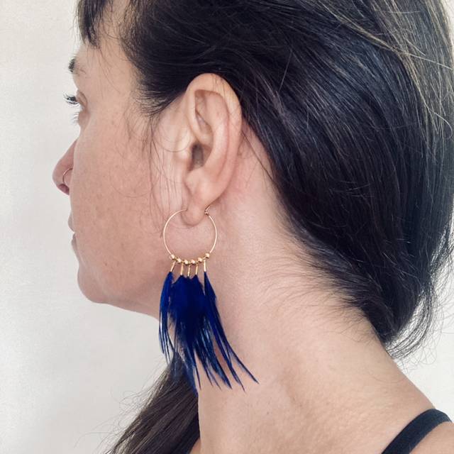 Boucle d’oreille créole bleu marine 