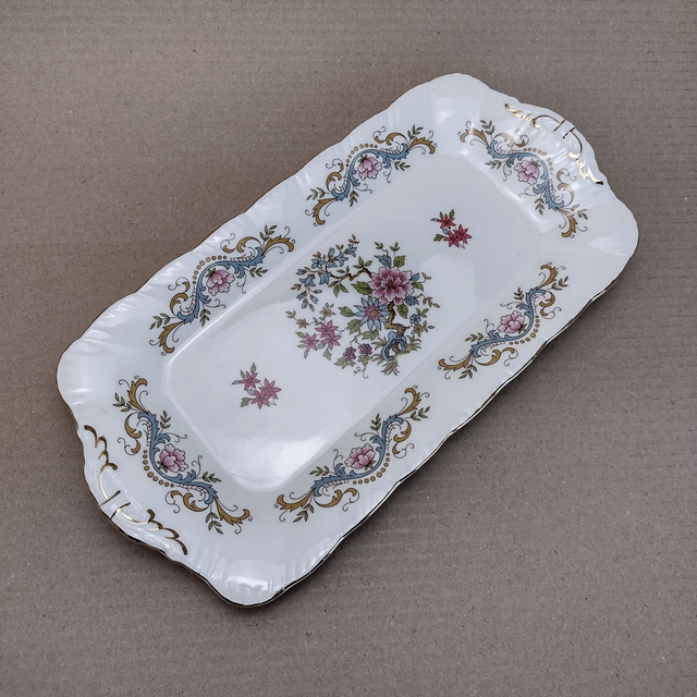 Royal Standard | Serveerschaal Platte schaal (lengte 30,5 | breedte 15,5 | hoogte 3,0 cm) &#039;Mandarin&#039; Fine Bone China porselein | Vintage