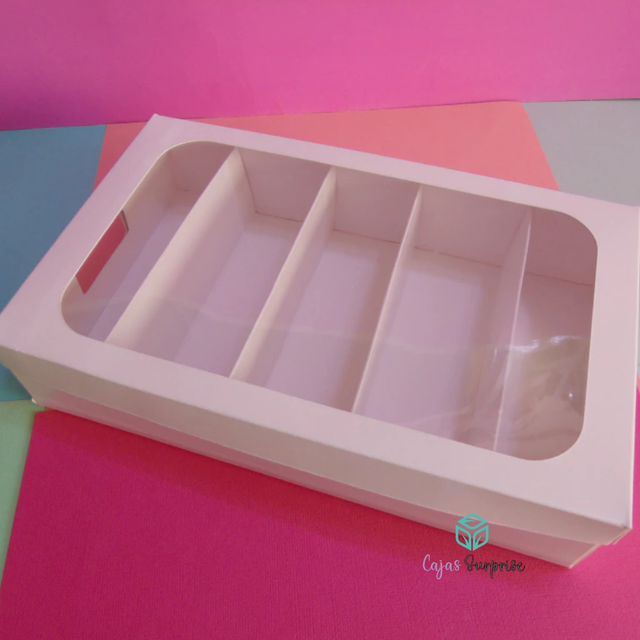 Caja tipo bandeja con 5 divisiones
