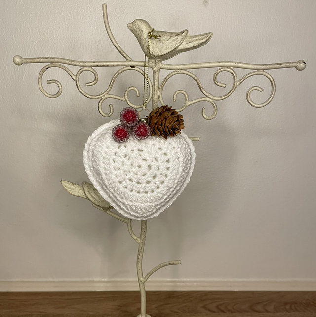 Crochet heart bauble