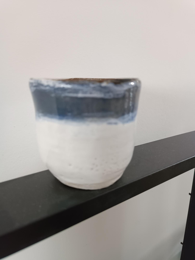 Bol mug pincé blanc bleu temmoku 