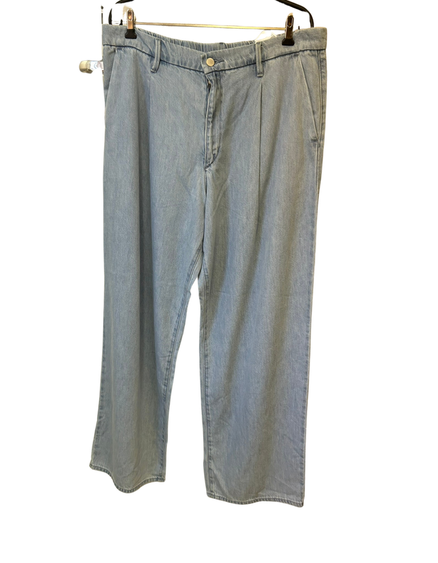 Uniqlo Trousers in Denim / light Blue