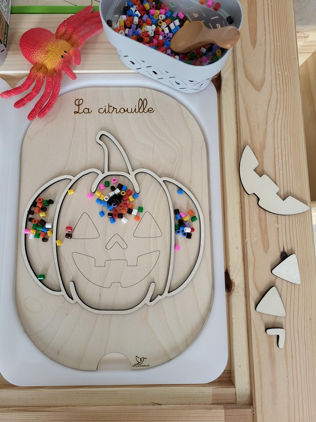 Insert la citrouille à remplir