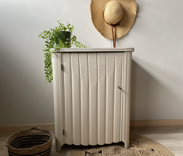 Petit meuble art déco blanc cassé/beige