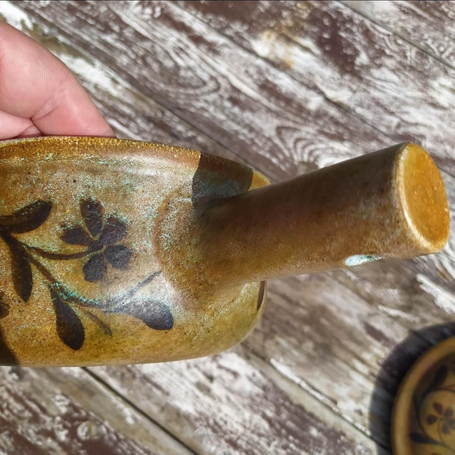 Ancien caquelon signé "La grange aux potiers"