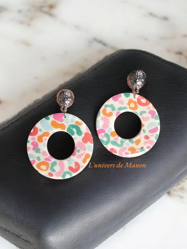 Boucle d&#039;oreille en argile polymère 