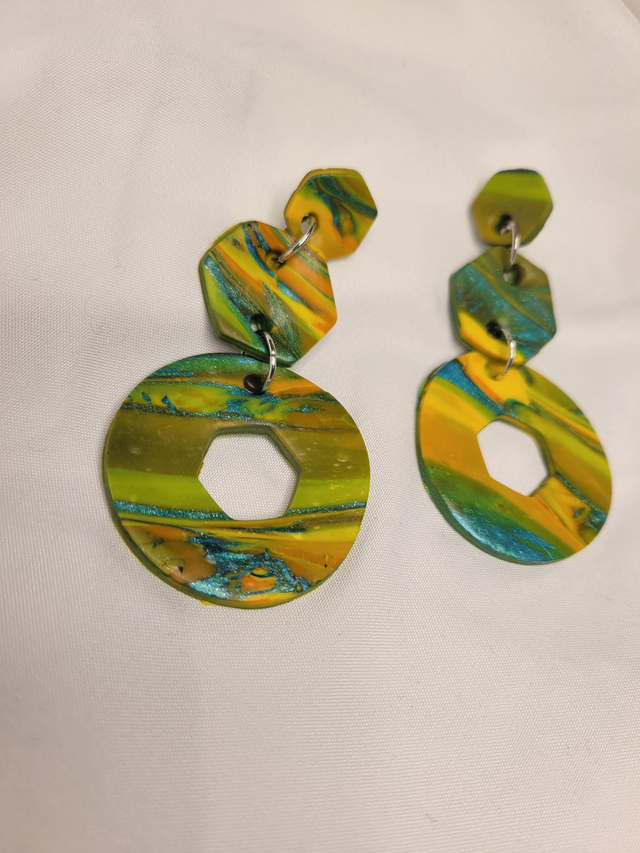 Polymer clay (hexagon)