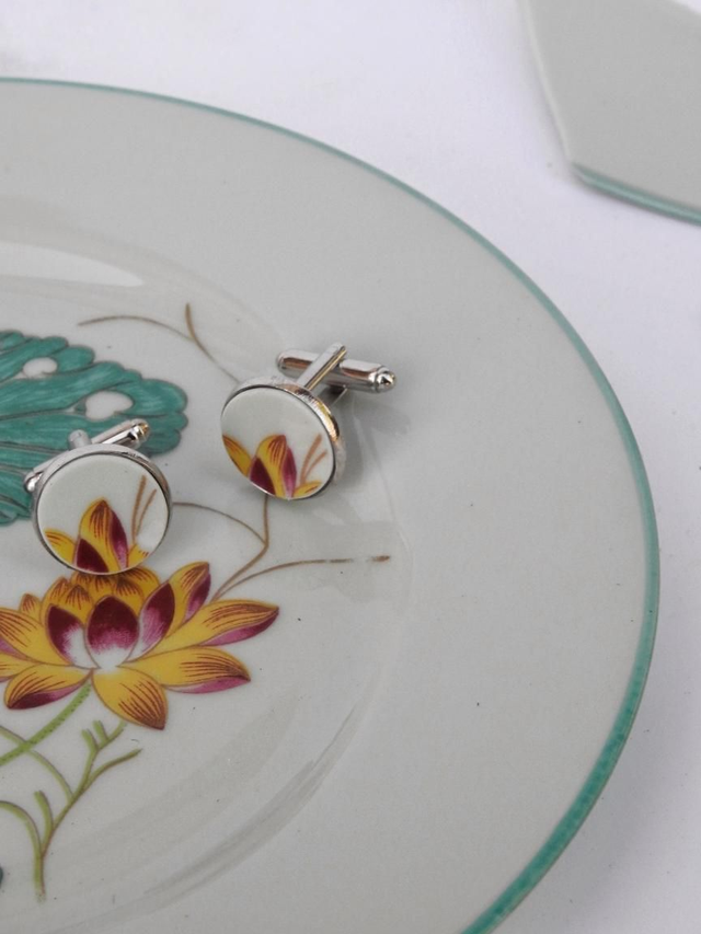 Boutons de manchette - porcelaine Charles Field Haviland - modèle Lotus no.1