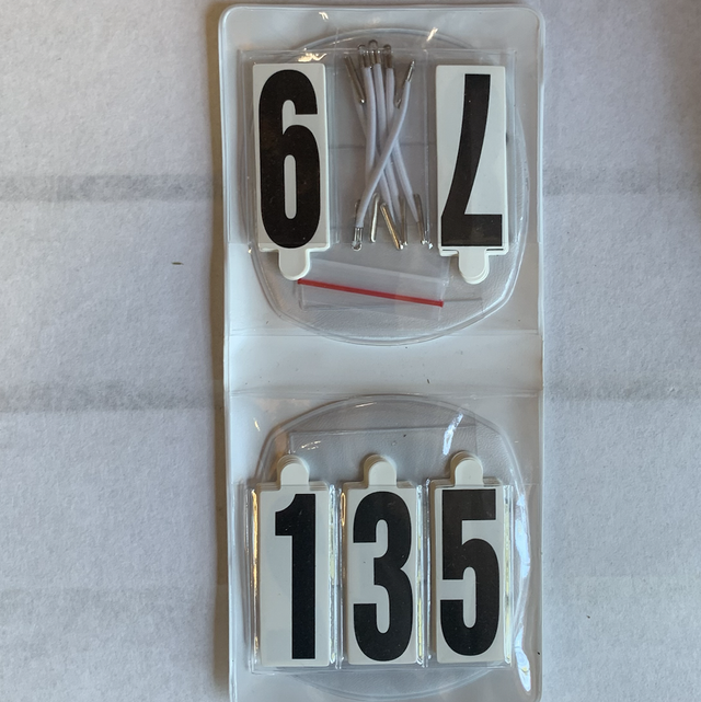 Roma Deluxe Oval 3 Number Holder