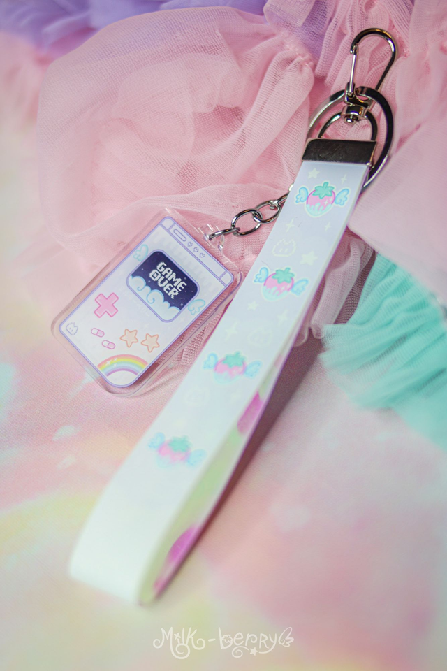 Dragonne Fraise avec Porte-Clé Game Over