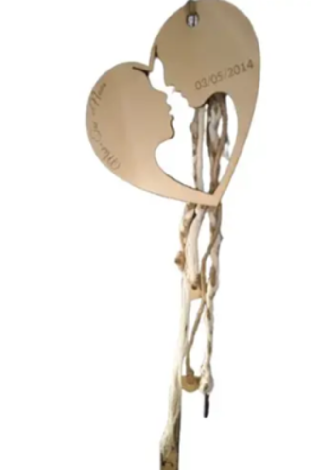 Attrape-rêves "Love" en bois, macramé, corde et perles