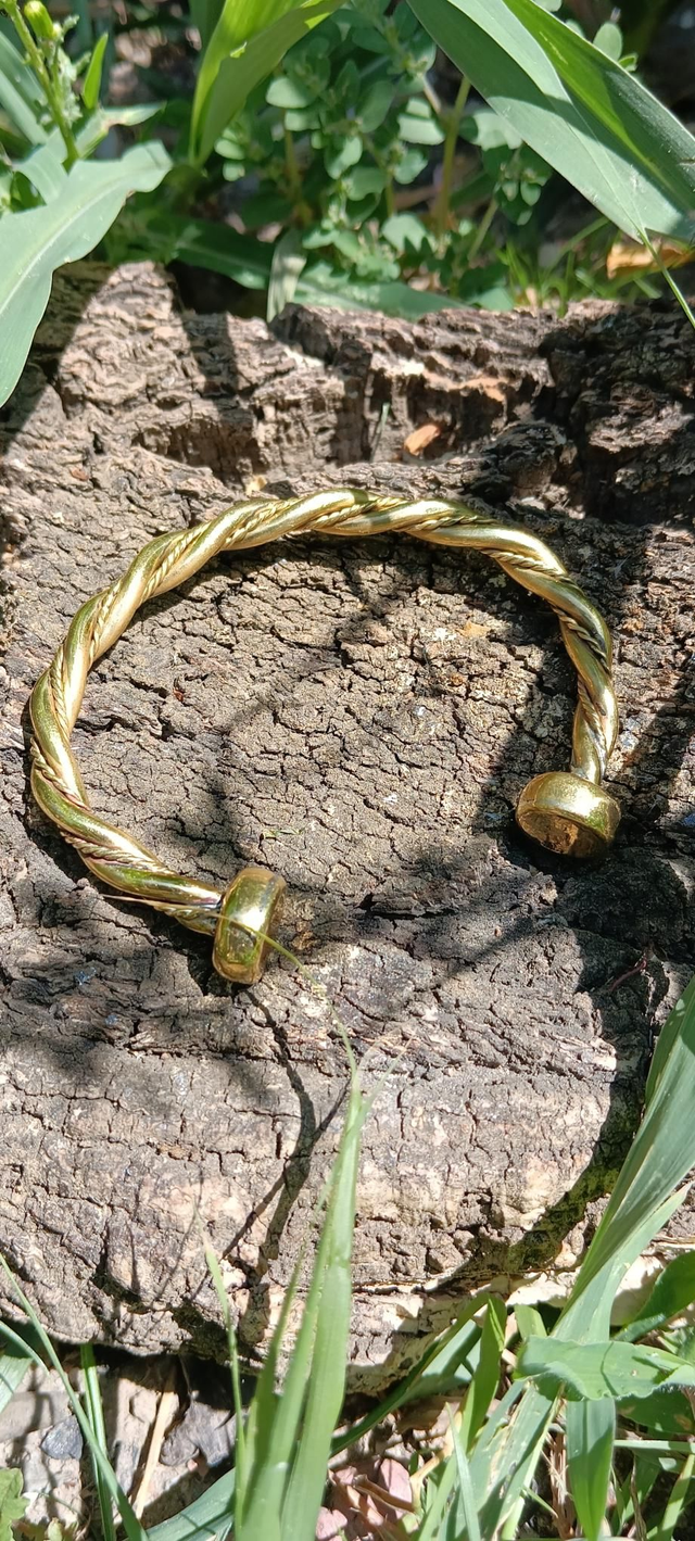 Bracelet en laiton celtique 
