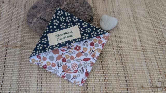 Marque-page carré en tissu - Myosotis bleu/Fleuri terracotta