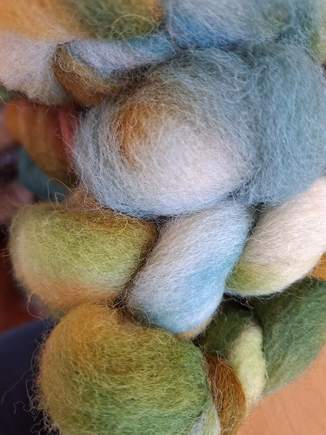 Meche010 Laine de Lleyn teintée main 