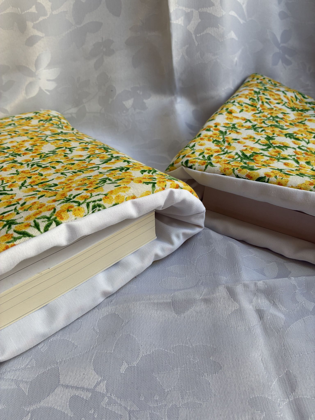 Pochettes à livre bouton d'or