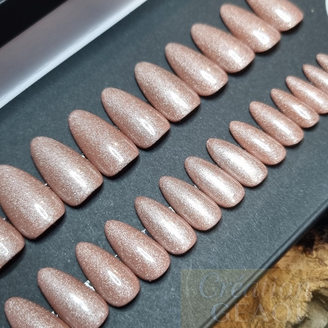 Cristal Noisette little Amande S